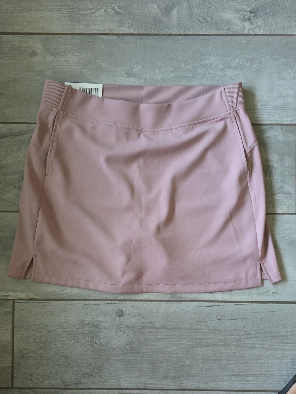 32° Cool Women's Pink Athleisure Skort